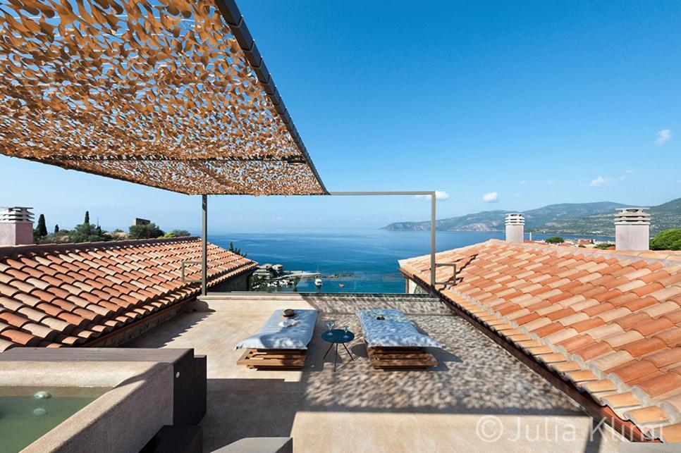 Diapori Suites Hotel Kardamyli Habitación foto