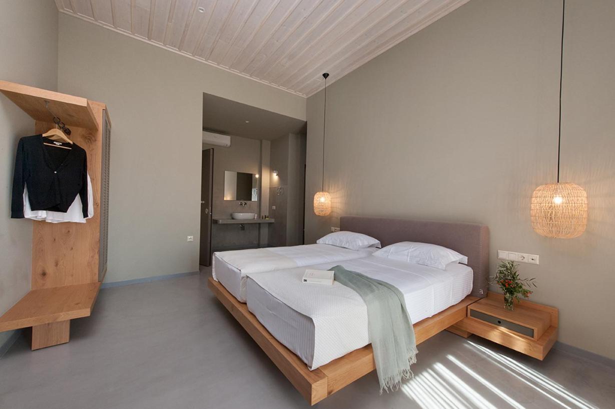 Diapori Suites Hotel Kardamyli Exterior foto